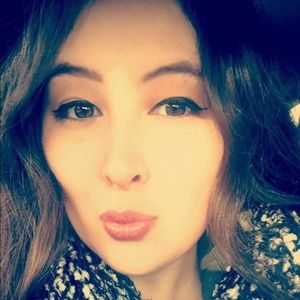 Meet your Posher, Karina